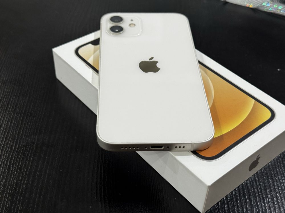 Бартер! iPhone 12 64GB White