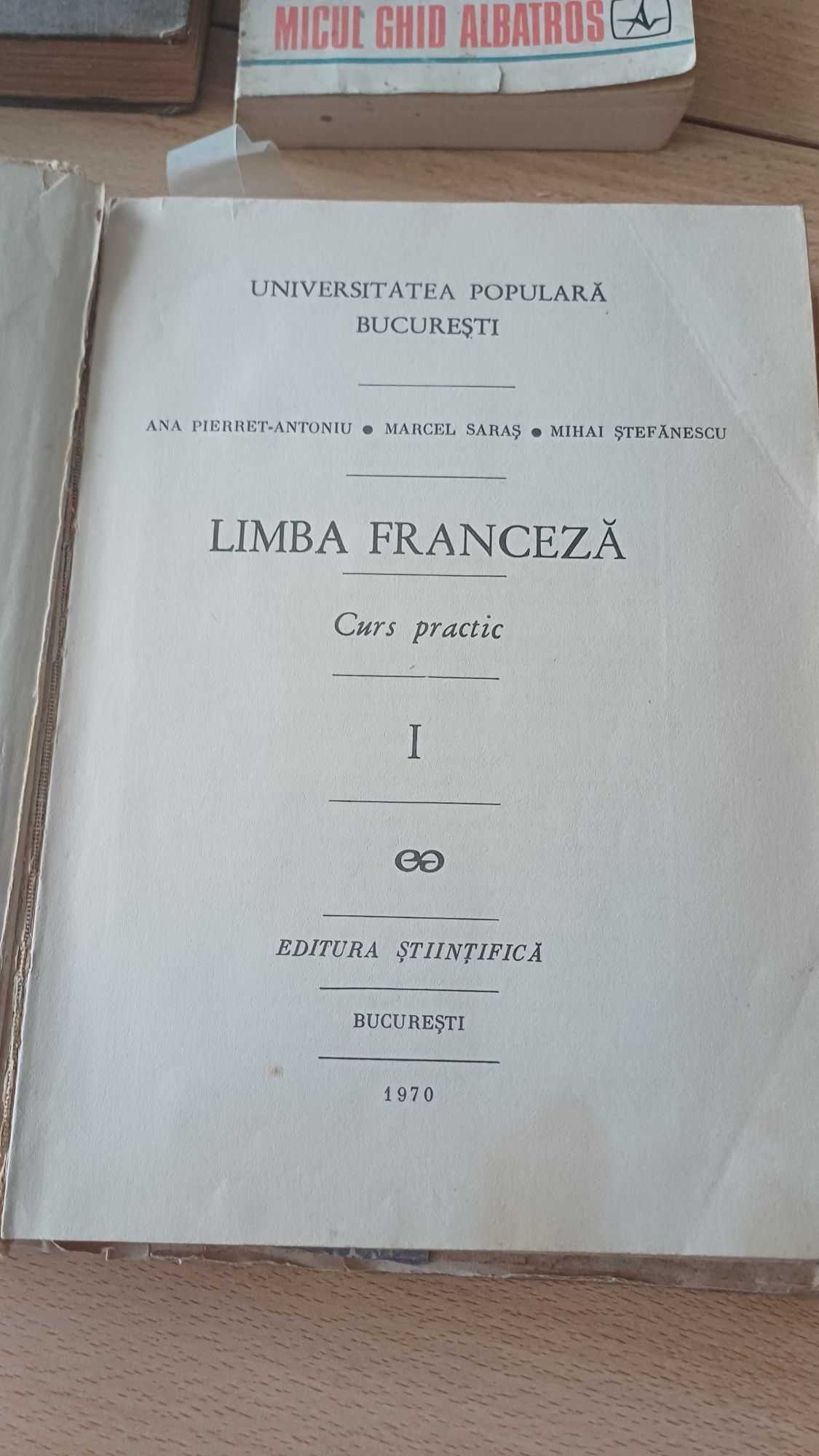 Cărți pentru învățarea limbii franceze