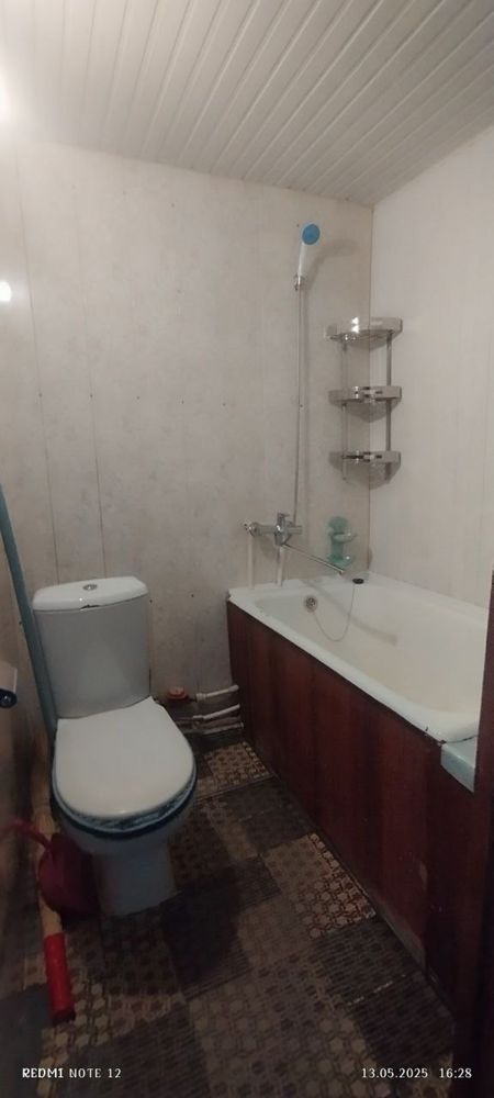 Продается квартира в бывшеи общежитие