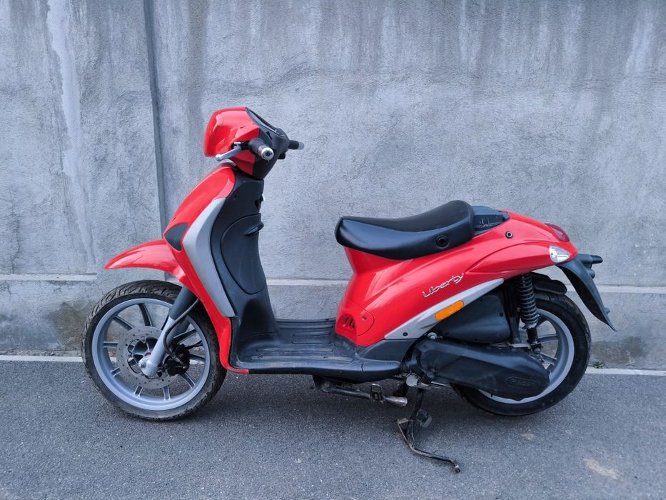 Vand Schimb Scuter Piaggio Liberty 49cc 4T Injectie