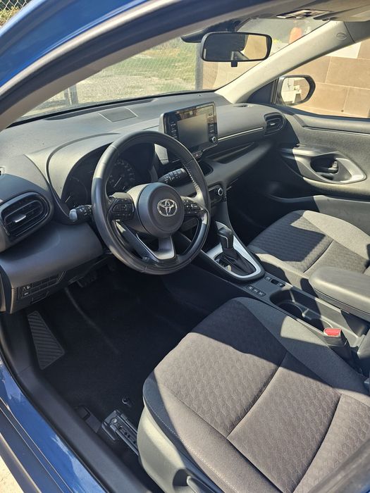 Пране на автосалон • Вътрешно и външно почистване •