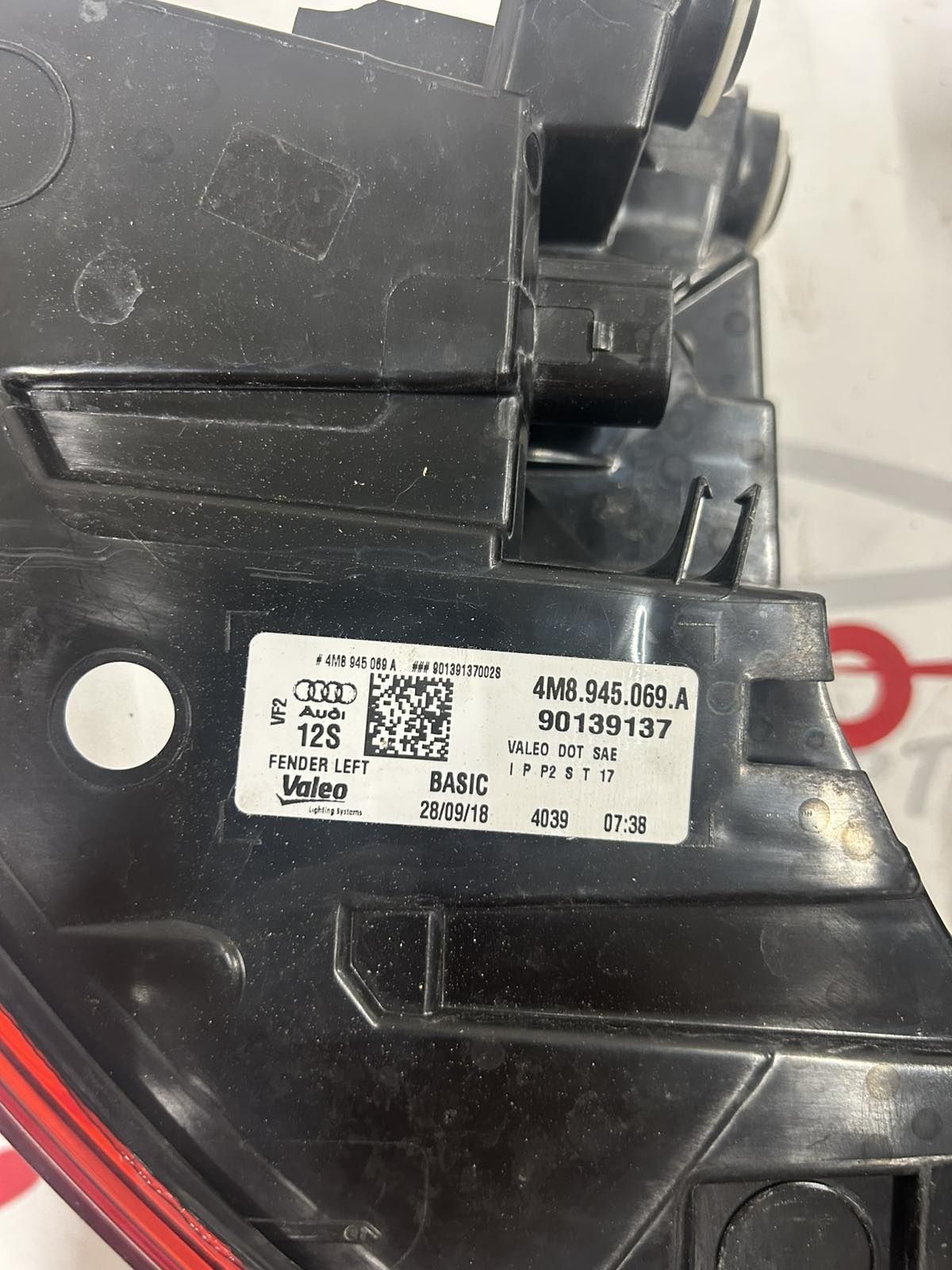 Стоп - Стопове за Audi Q8 2020 / Ауди Кю 8 2020г US