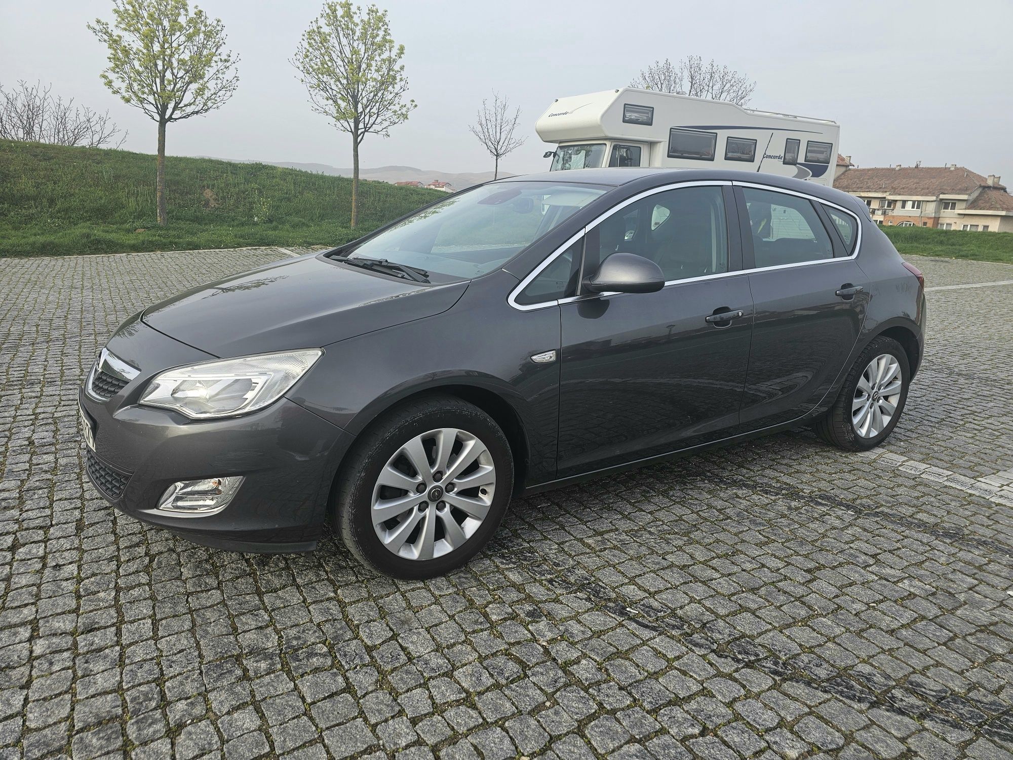 Opel astra J cdti