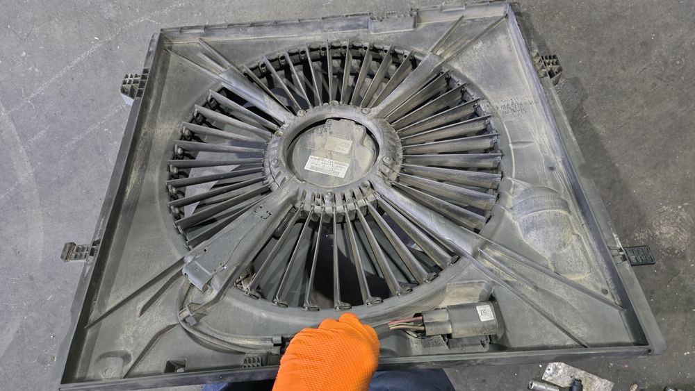 Gmw electroventilator Mercedes ML GLE W166 A0999062500 ML250 ML350