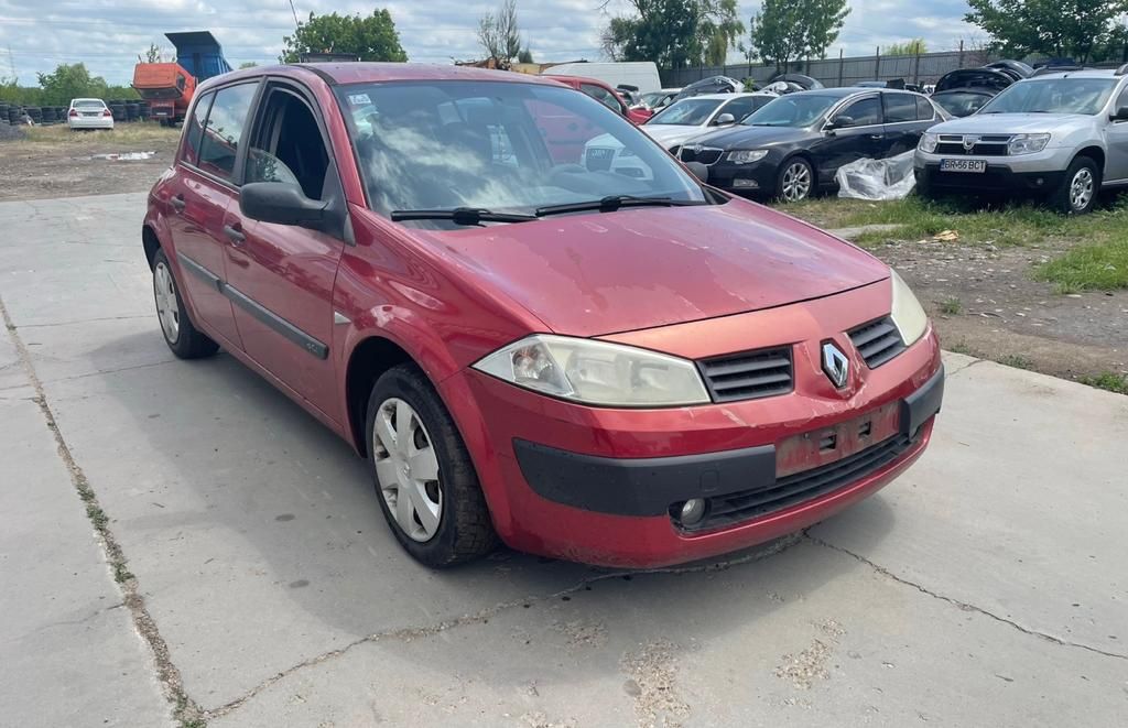 Dezmembrez RENAULT MEGANE Break/Hatchback 1.5 D