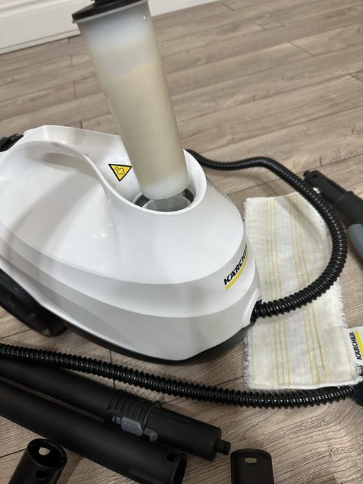 Пароочиститель Karcher SC 3 EasyFix белый
