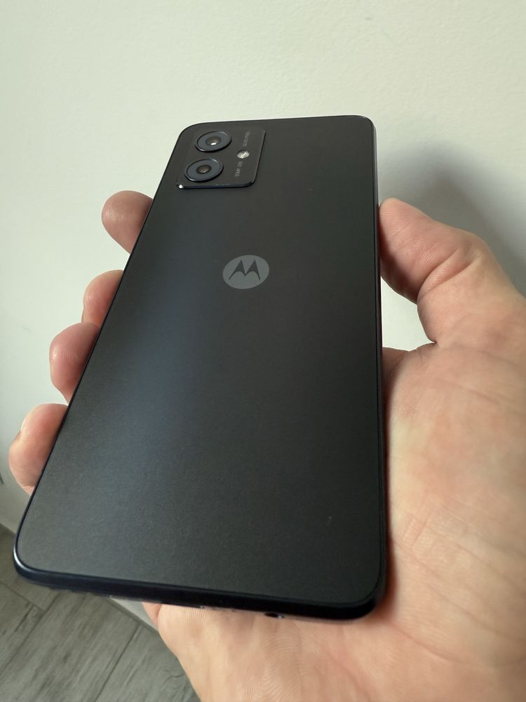 Продавам Motorola G54 5G