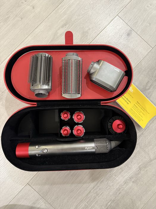 Dyson Airwrap multistyler, small barrels