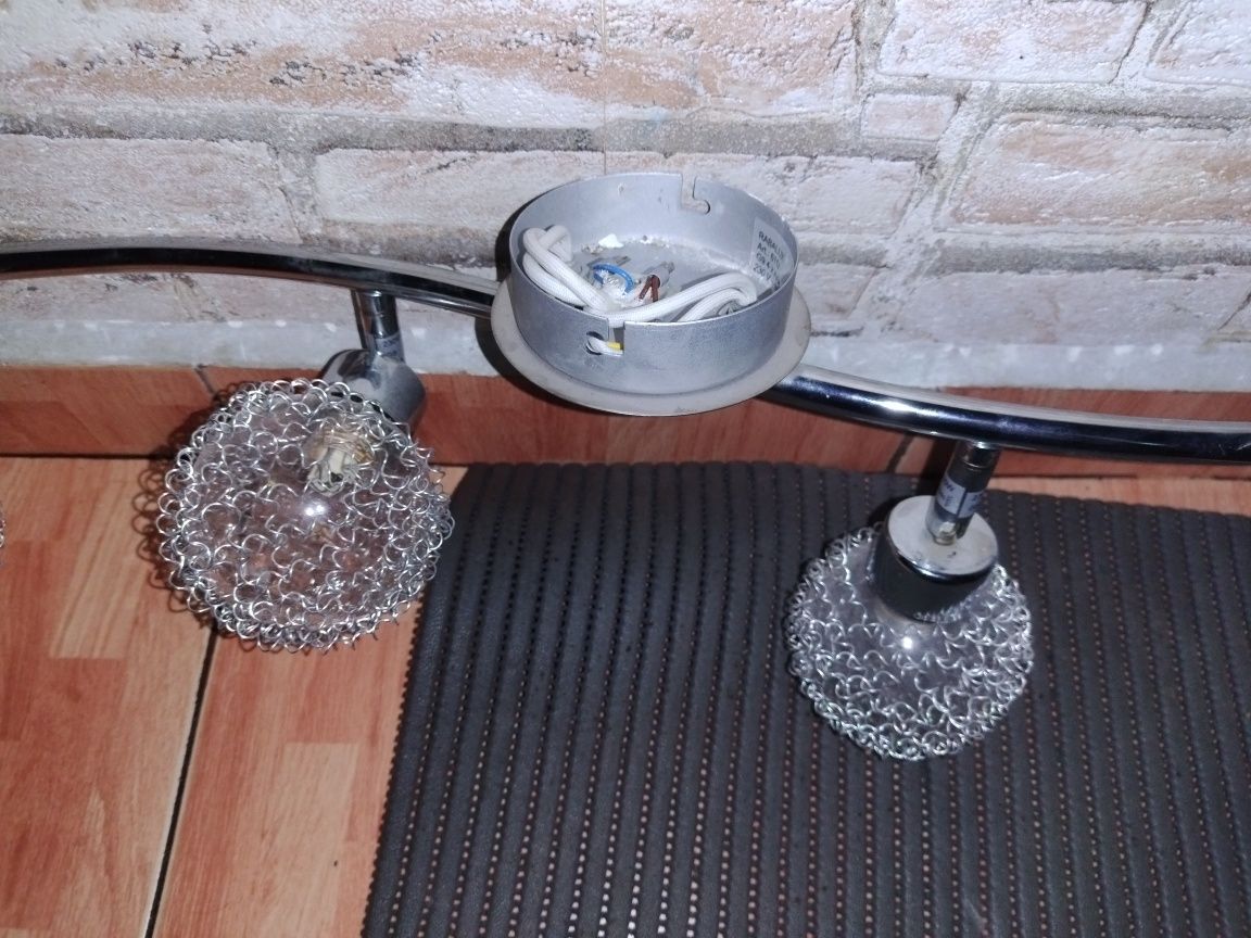 Lustre moderne cu 4 și 3 globuri 2 modele unicate cu soclu E14 și GU10