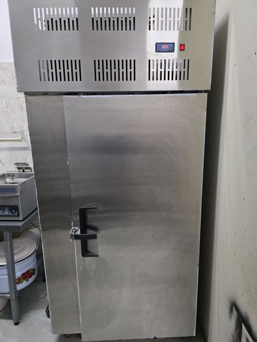 Продаётся шоковый морозильник.