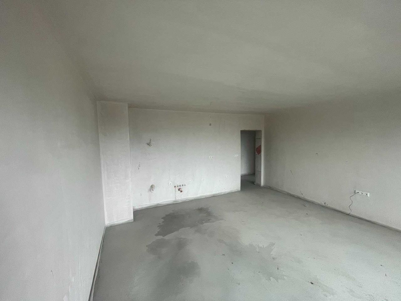 Продава се Тристаен апартамент в Пловдив, Остромила - 81 кв.м за 1334 €/кв.м - Снимка #7