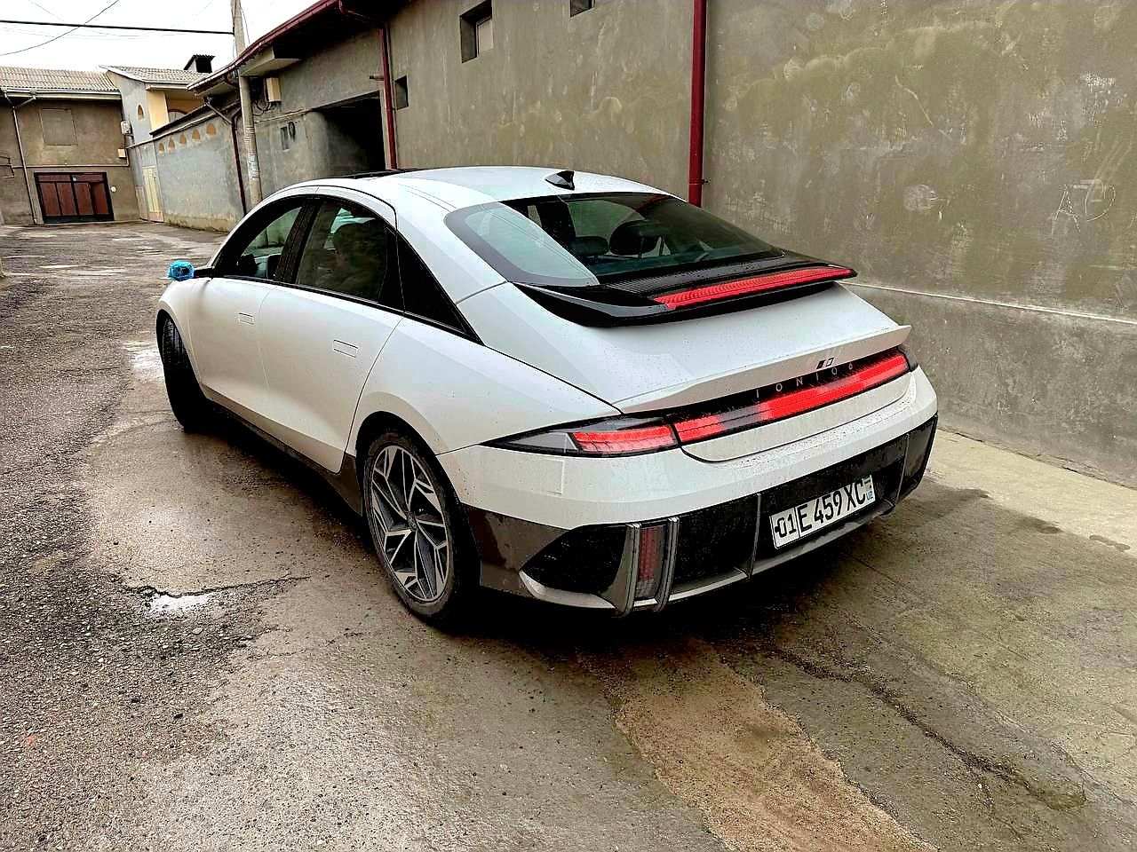 Hyundai Ioniq 6 2022 Full. Dual