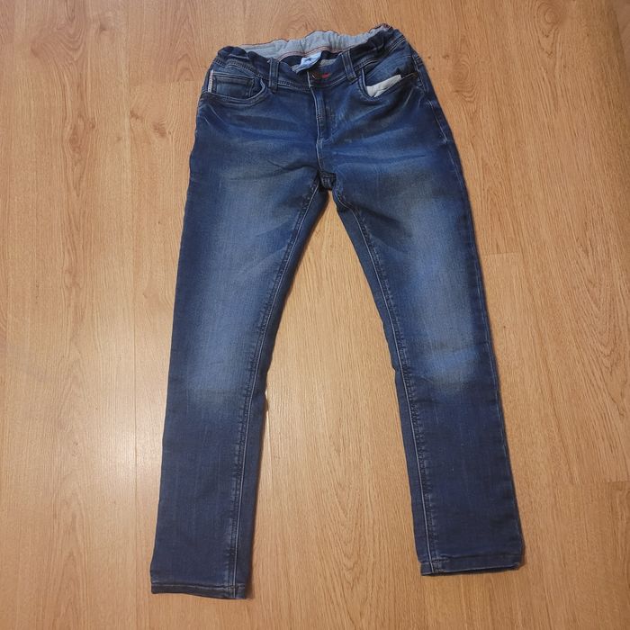 Blugi slim fit captuși băieți