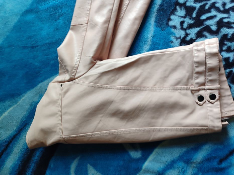 Куртка косуха на девочку