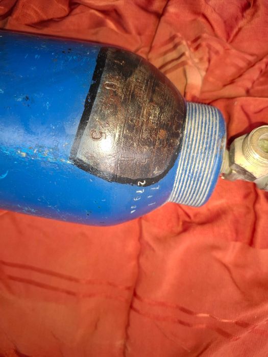 Кислородный балон сотилади срочно