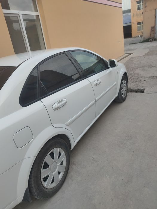 Автомобиль  жентира