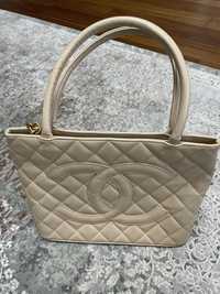 Granta beige Chanel