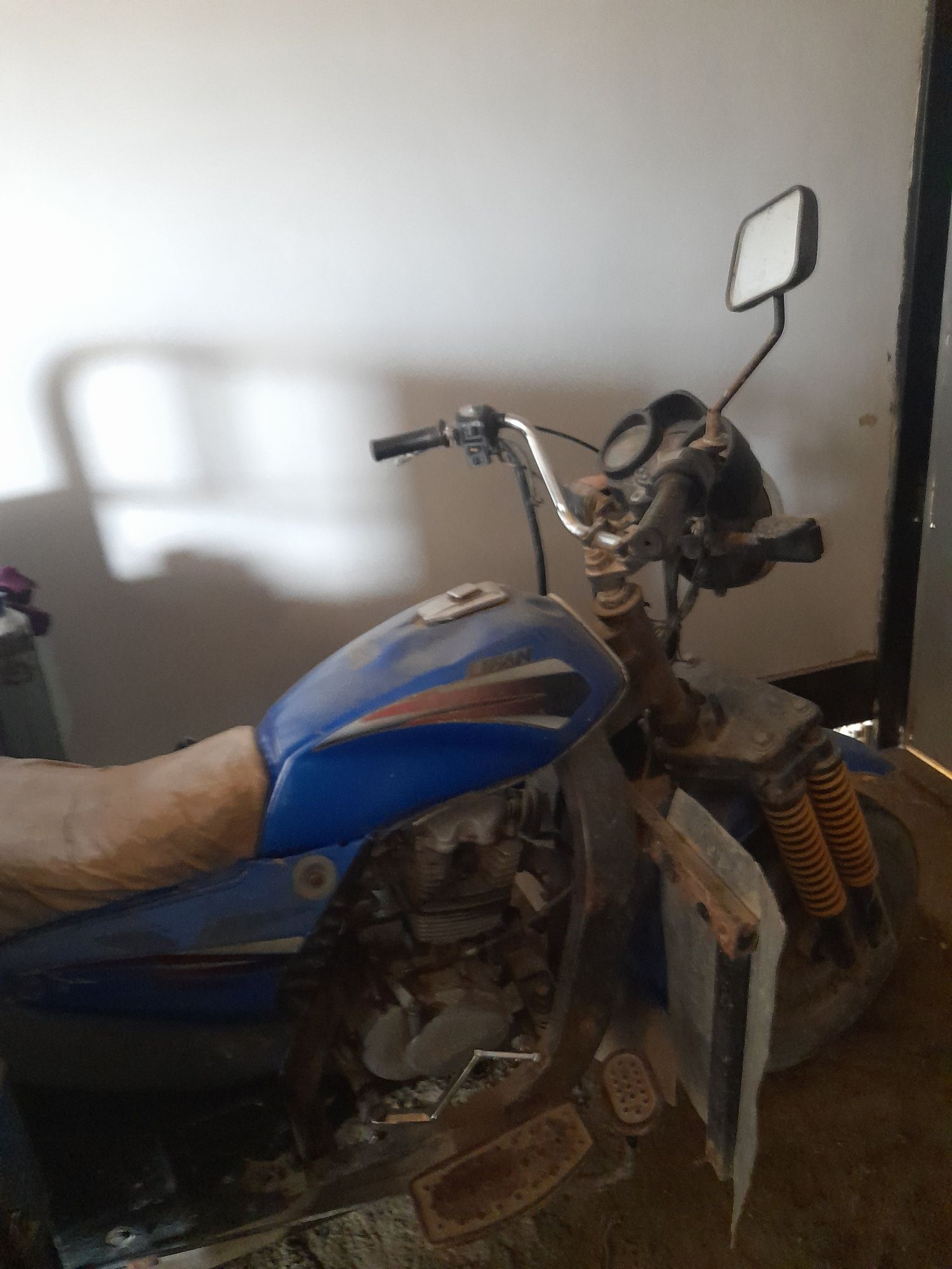 Moto lifan pro max