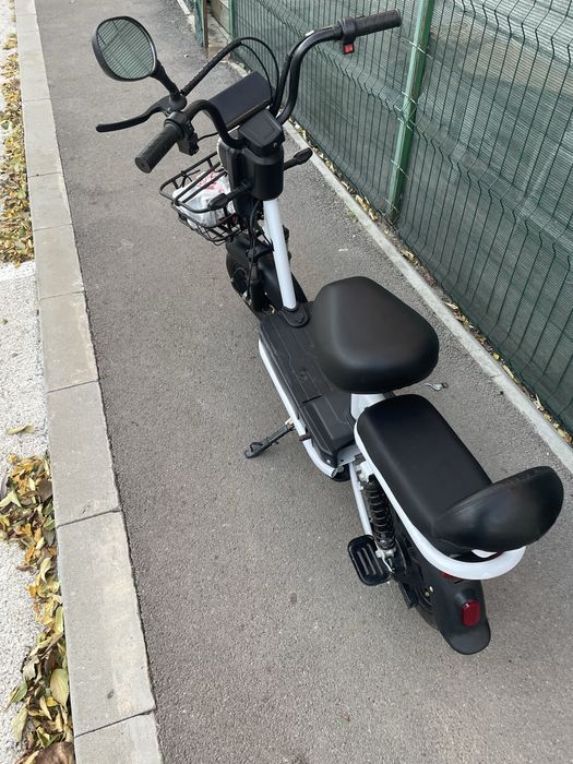 E-Scuter Electeic
