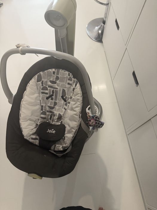 Leagan balansoar Joie