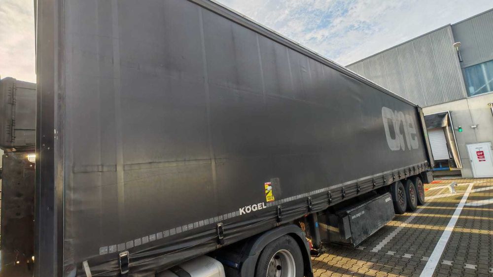 Semiremorca Kogel 2011