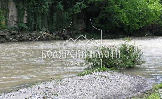 Продава се Парцел в Велико Търново, Стара част - 283 кв.м за 230 €/кв.м - Снимка #5
