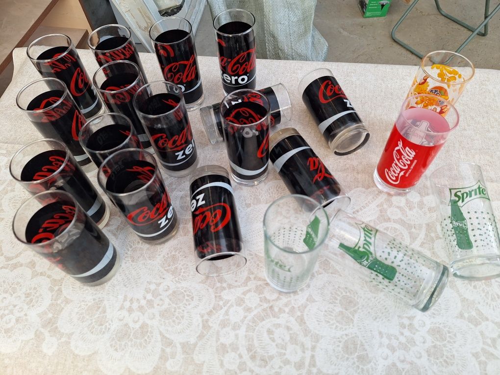 Продам стаканы .