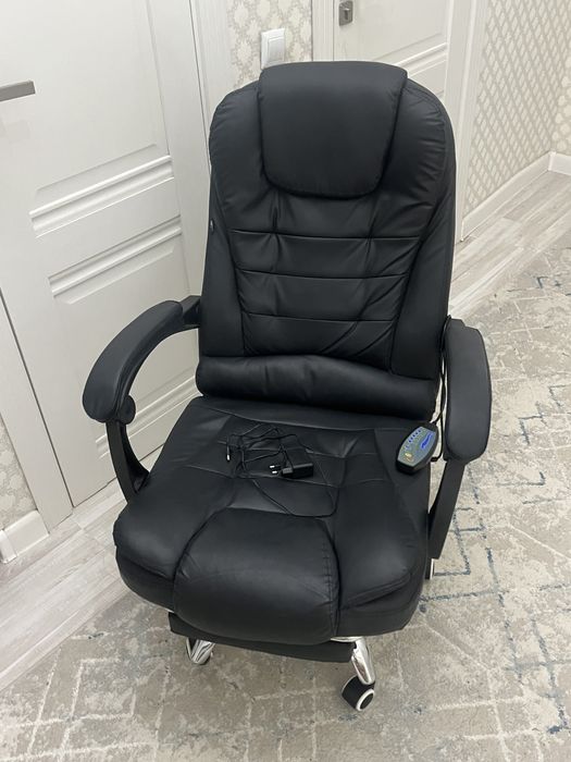 Офисное кресло с массажем