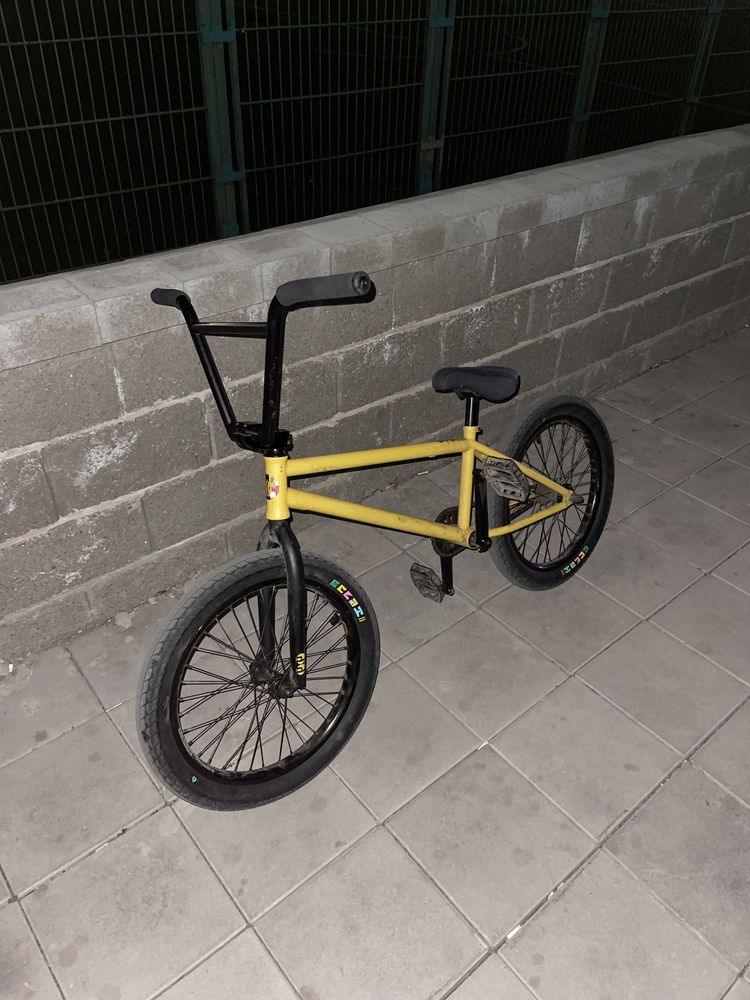 BMX premium новый.