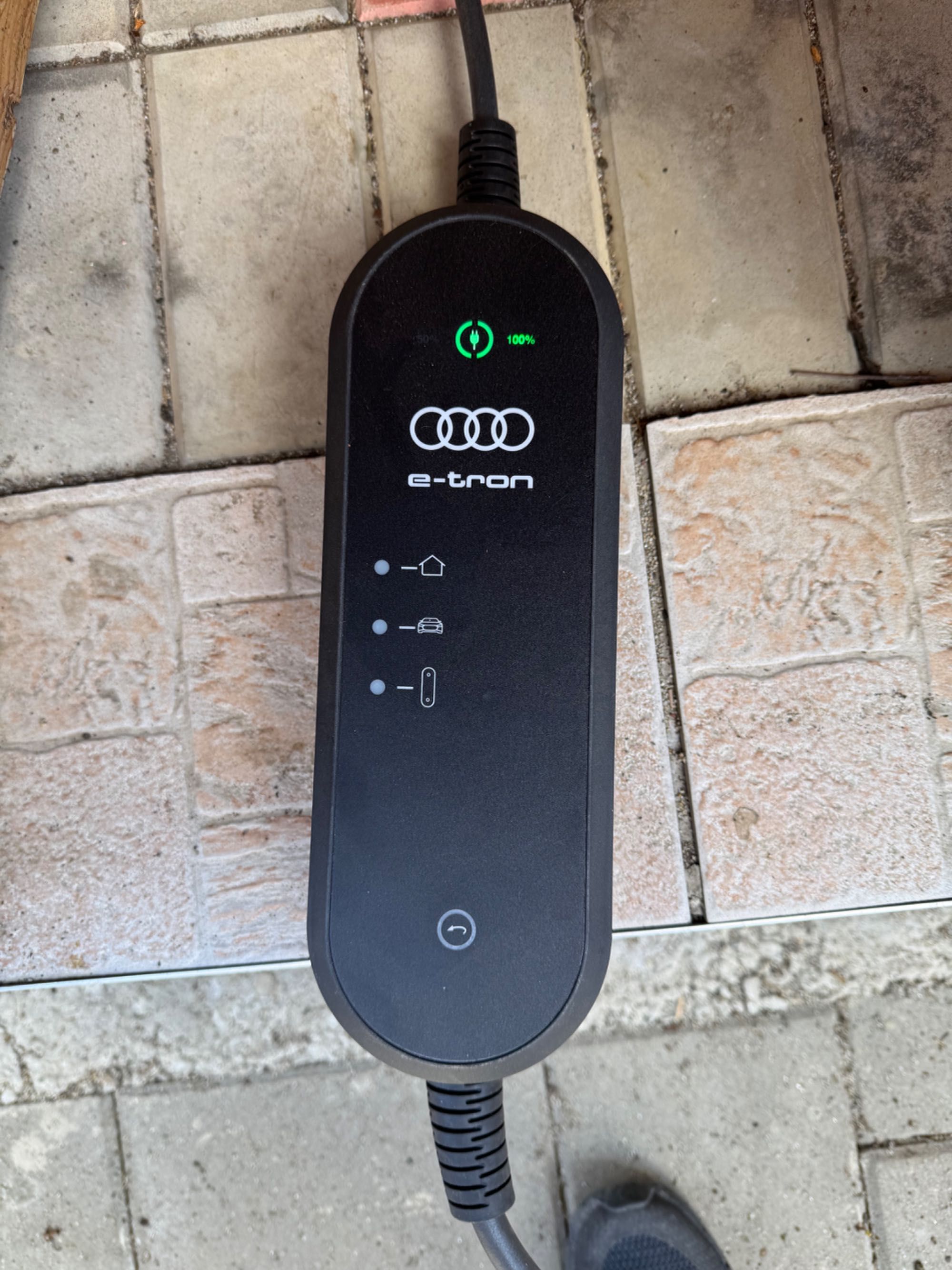 incarcator auto defect Audi 11 kw