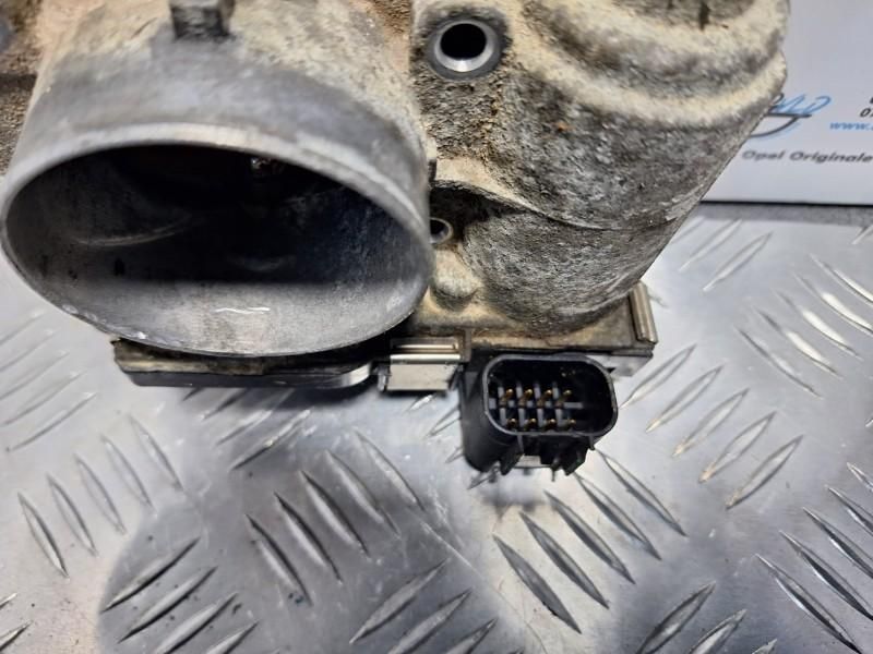 Clapeta acceleratie Opel Astra H GTC 1.6 Z16XEP