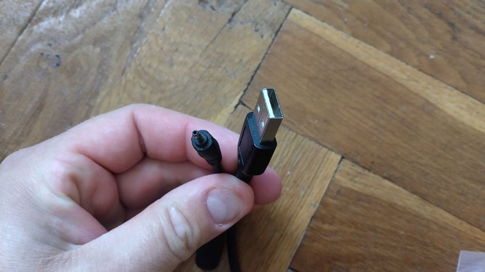 Incarcator handsfree difuzor NOKIA SAMSUNG PHILIPS noi si folosite