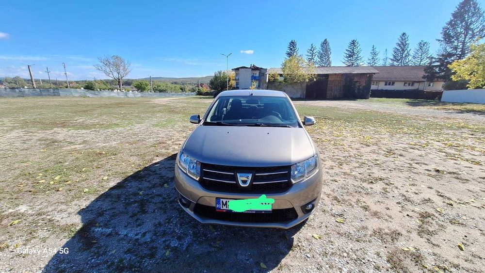 Vand Dacia Logan Prestige 1,5 DCI . 4700 Eur , negociabil