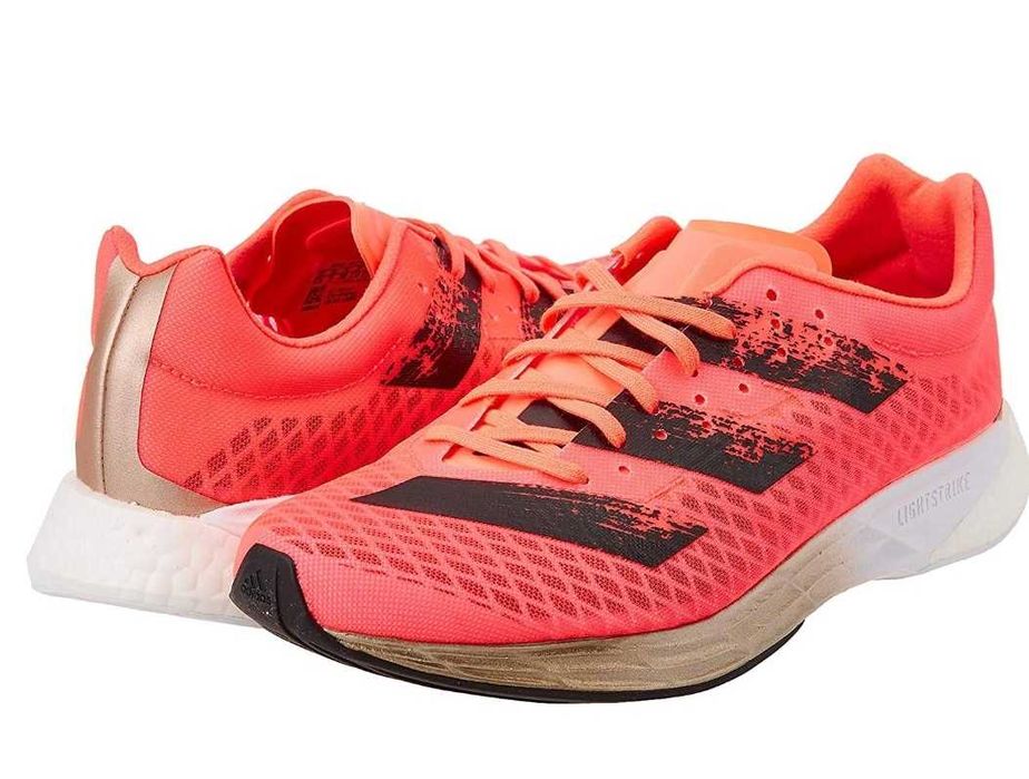 Продам новые кроссовки adidas оригинал