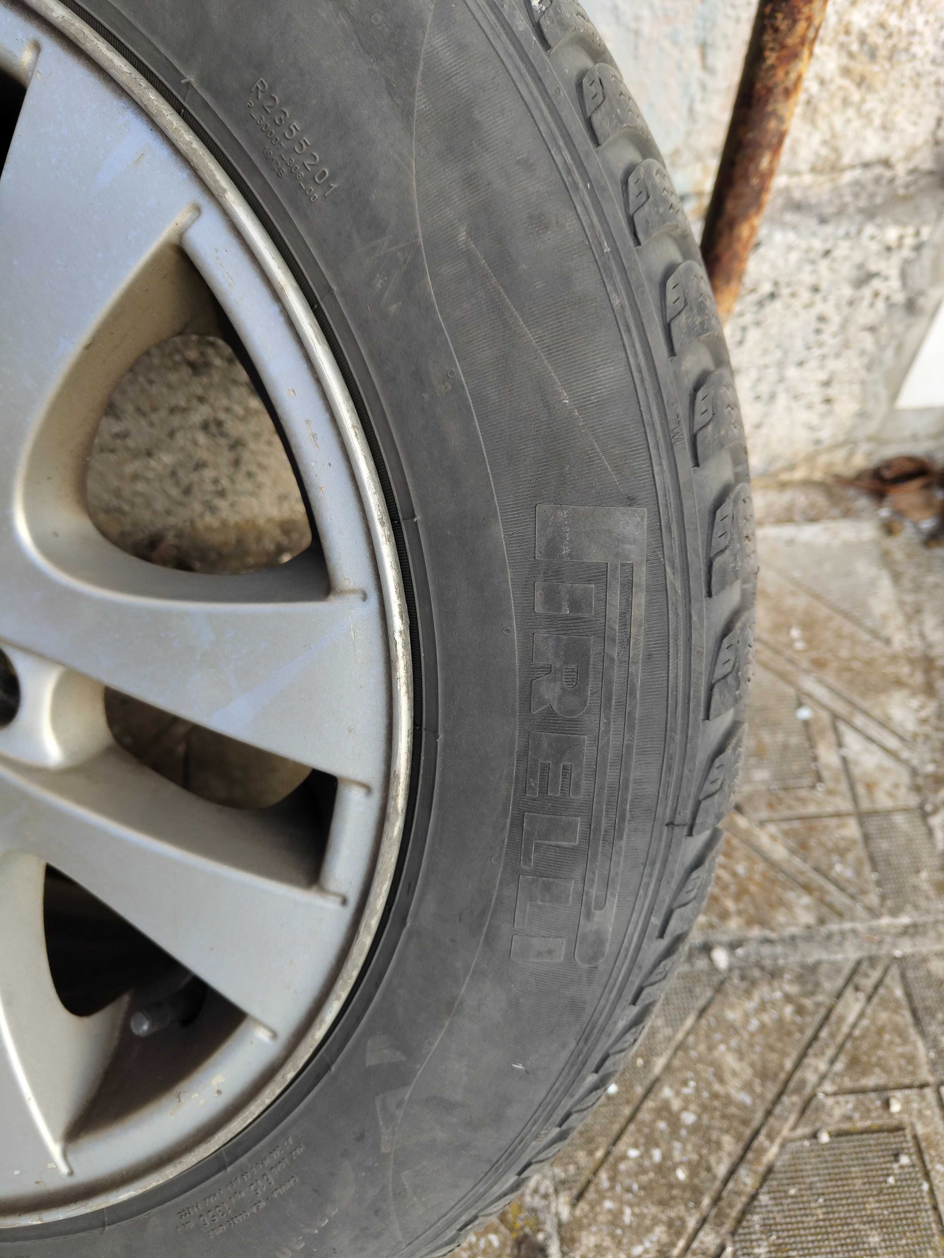 Джанти за БМВ 16 цола style 156 със зимни гуми Pirelli