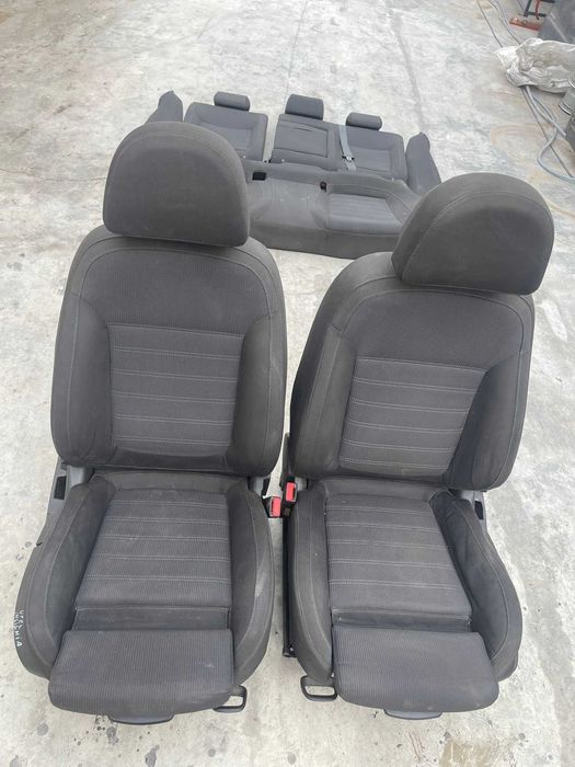 Interior Recaro Opel Insignia 2008–2013 – tapițerie neagră – stare inp