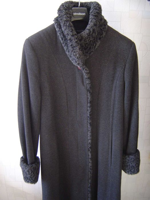 Дамско вълнено палто размер UK12 = EU 40, BG 46