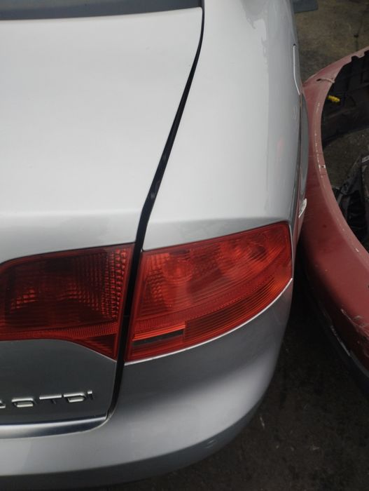 Stop stânga dreapta audi a4b7