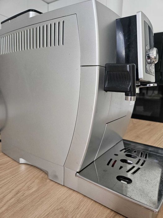 DeLonghi ECAM 23.460.S