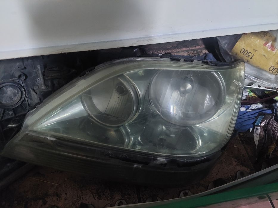 Продам фара lexus Rx300