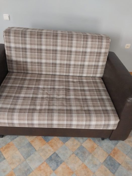 Продам диван. Б/у