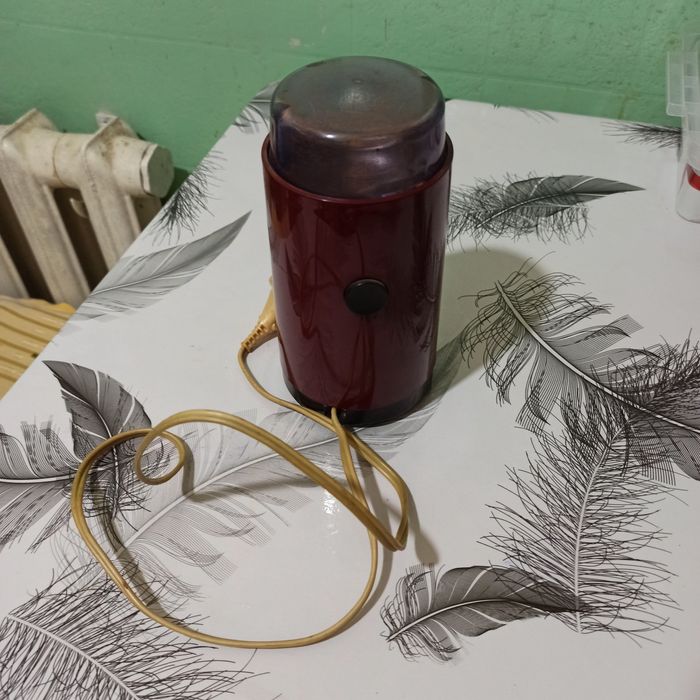 Кофемолка Волга СССР