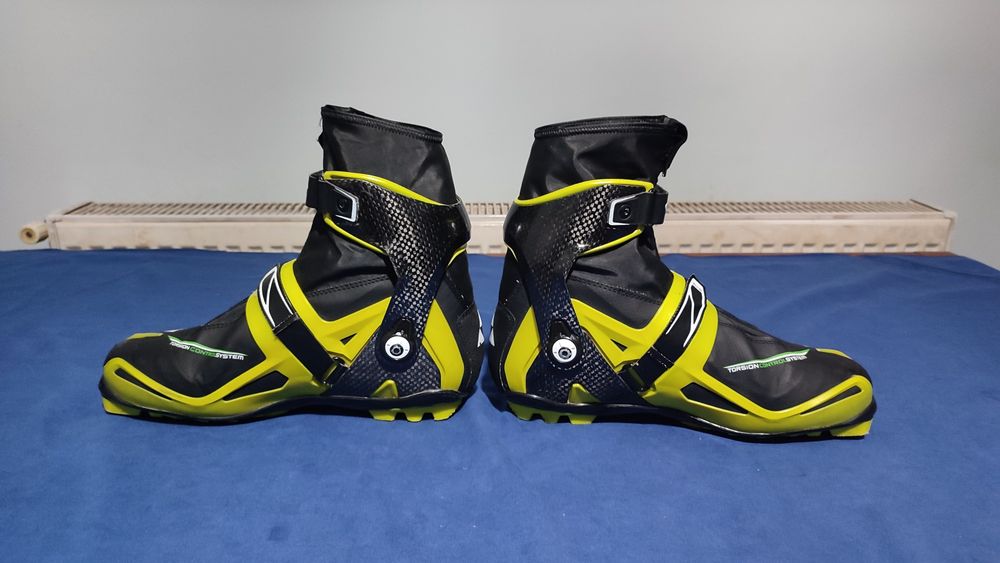 FISHER clăpari ski fond , mărimea 46, interior 30 cm.