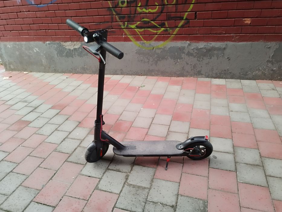 Trotineta Xiaomi M365 viteza max 30km/h