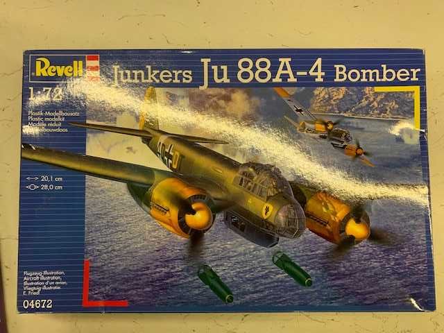 Модел на самолет Revell Junkers Ju 88A-4 Bomber