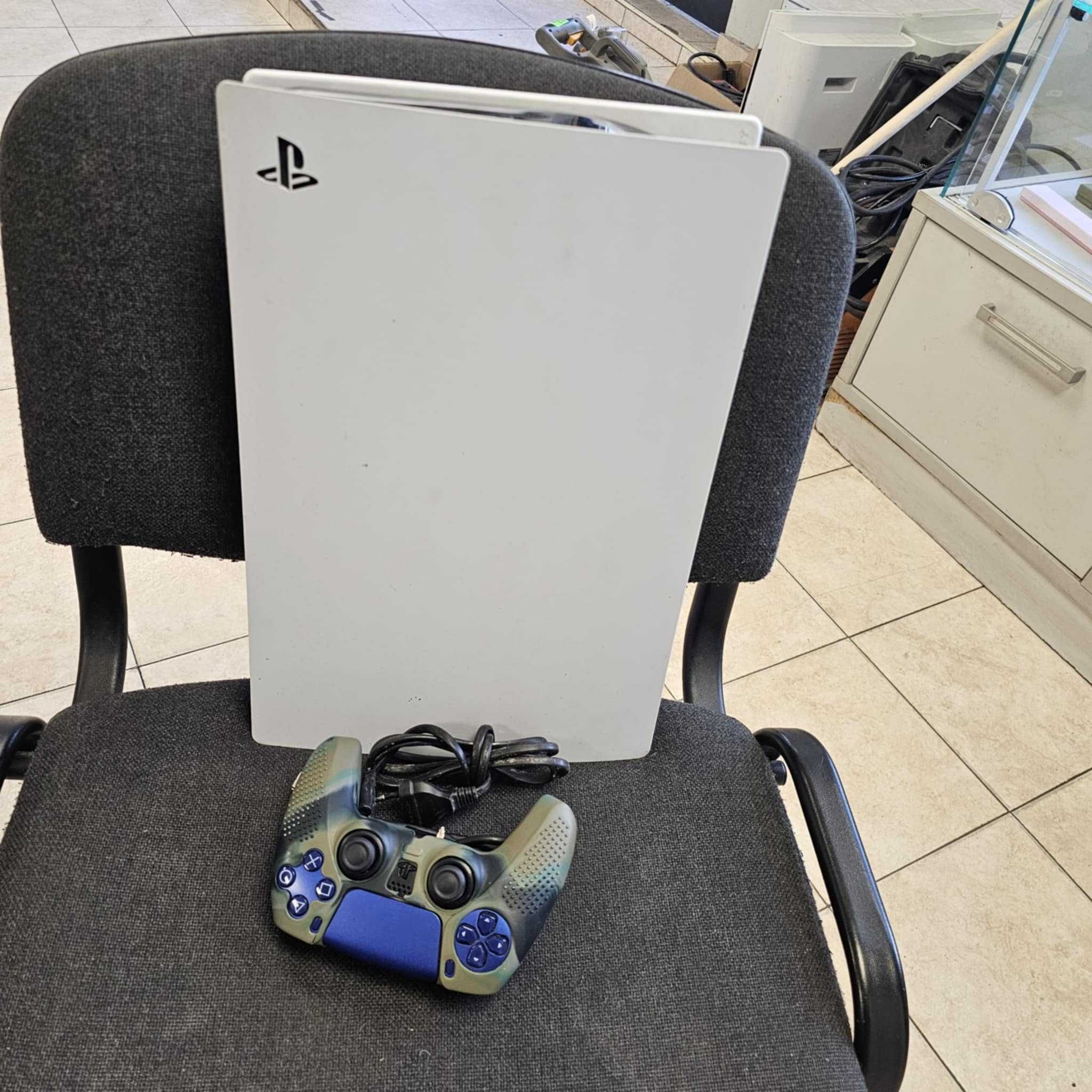 PlayStation...5..