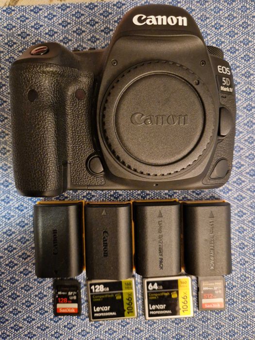 Canon 5D Mark IV
