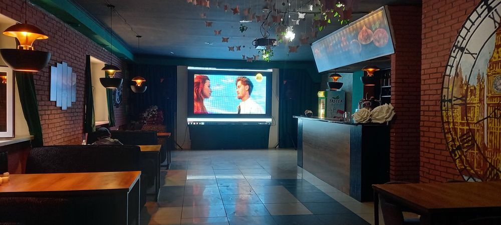 Продоется лед экран 4 миг питс