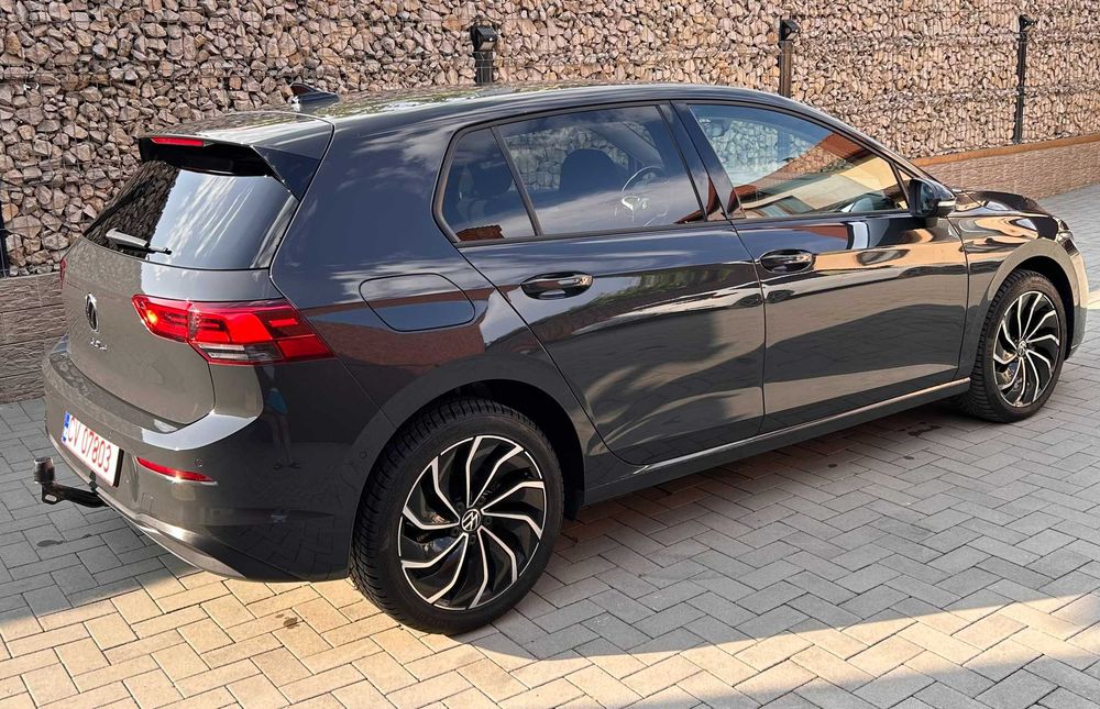 Volkswagen Golf 2020 | VW Golf | 2.0 TDI Life Business
