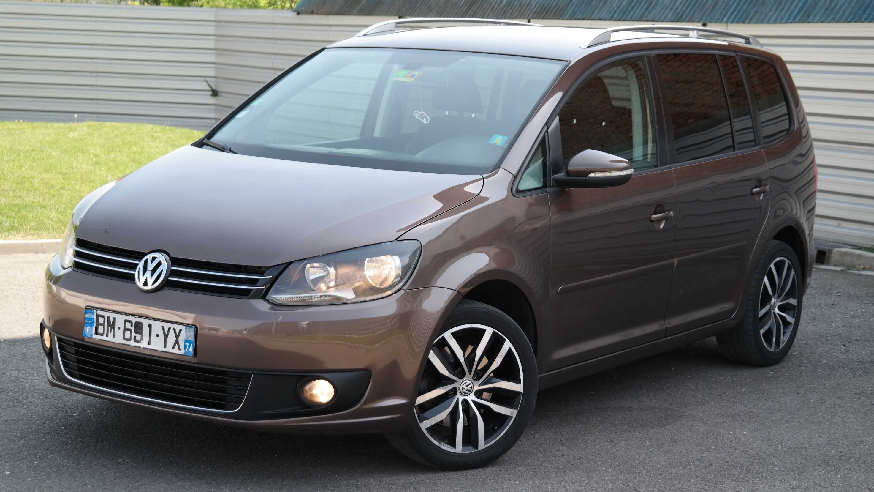 Vw Touran 7 Locuri - an 2012, 2.0 Tdi  (Diesel)